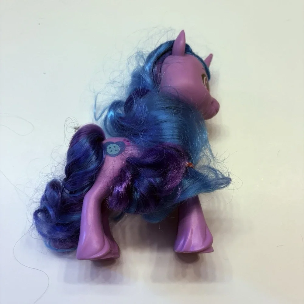 My Little Pony Izzy‎ Moonbow 6